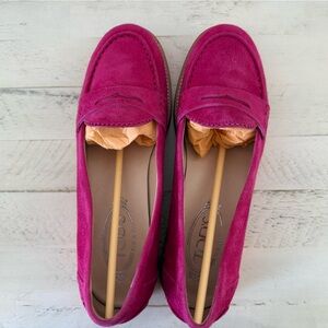 Tod's Fuchsia Suede Loafers for Women